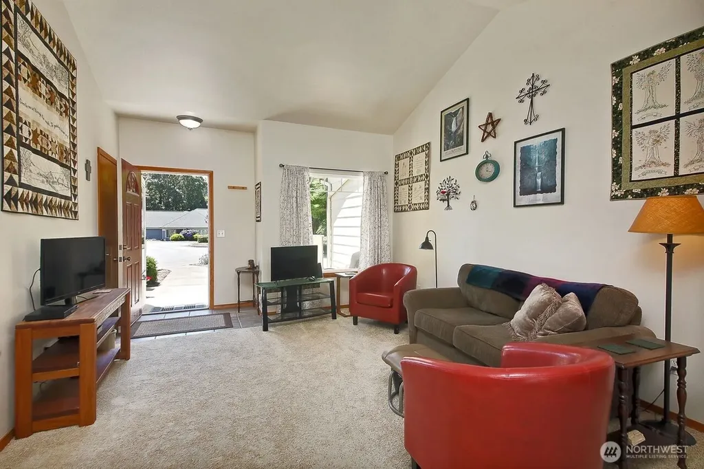 1757 Compass Boulevard Freeland WA 98249