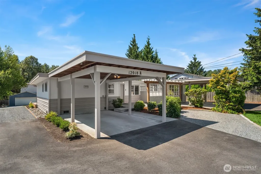 12018 Gibson Road Everett WA 98204
