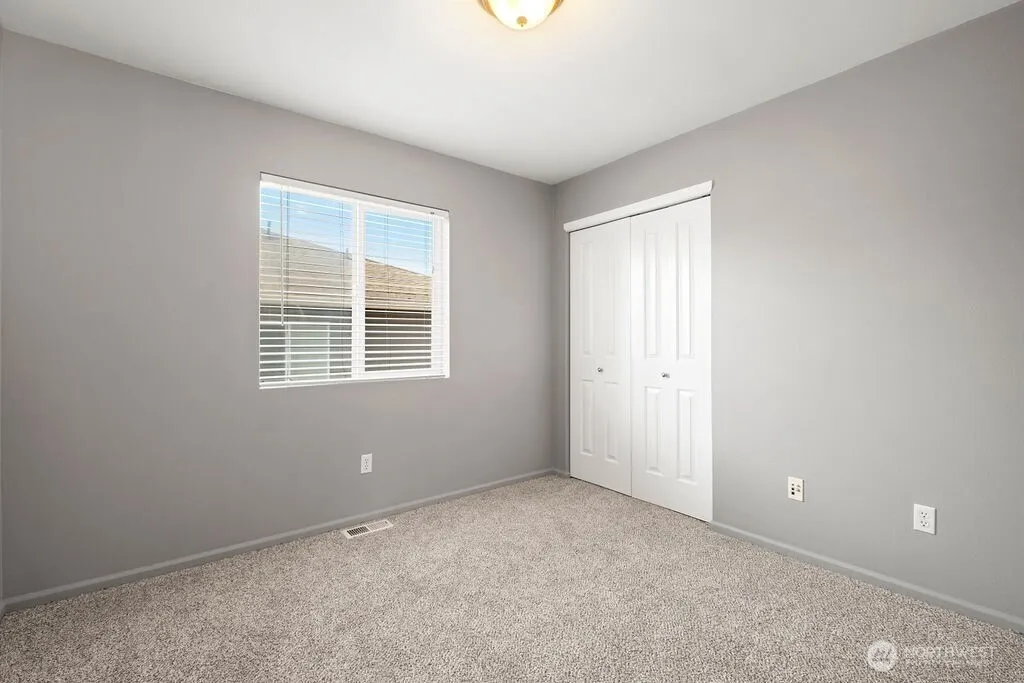 16202 SE 260th Street Covington WA 98042