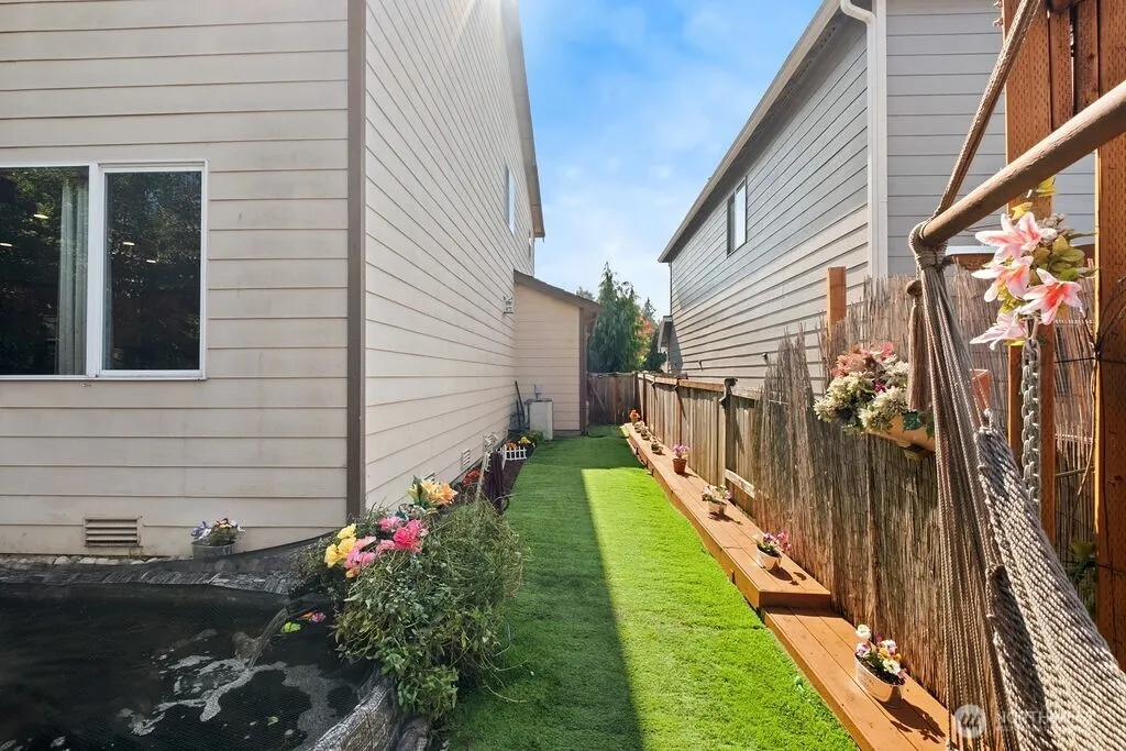 16202 SE 260th Street Covington WA 98042
