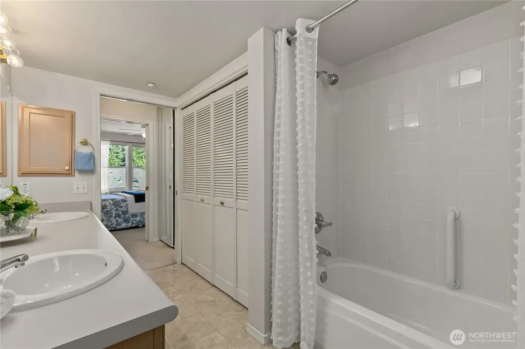 4437 Providence Point Place SE Issaquah WA 98029