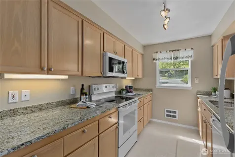 4437 Providence Point Place SE Issaquah WA 98029