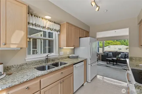 4437 Providence Point Place SE Issaquah WA 98029