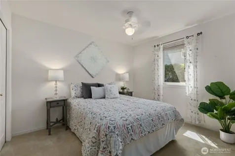 4437 Providence Point Place SE Issaquah WA 98029