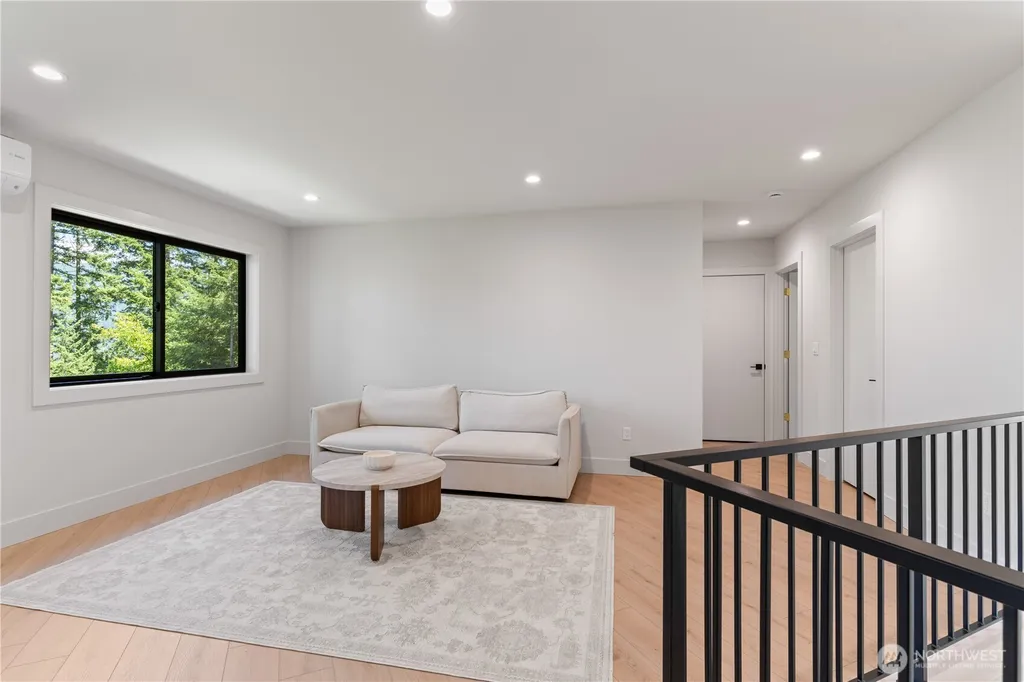 11 Oval Court Bellingham WA 98229