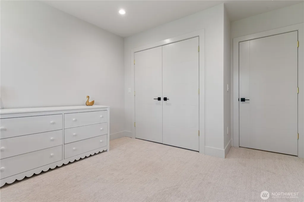 11 Oval Court Bellingham WA 98229
