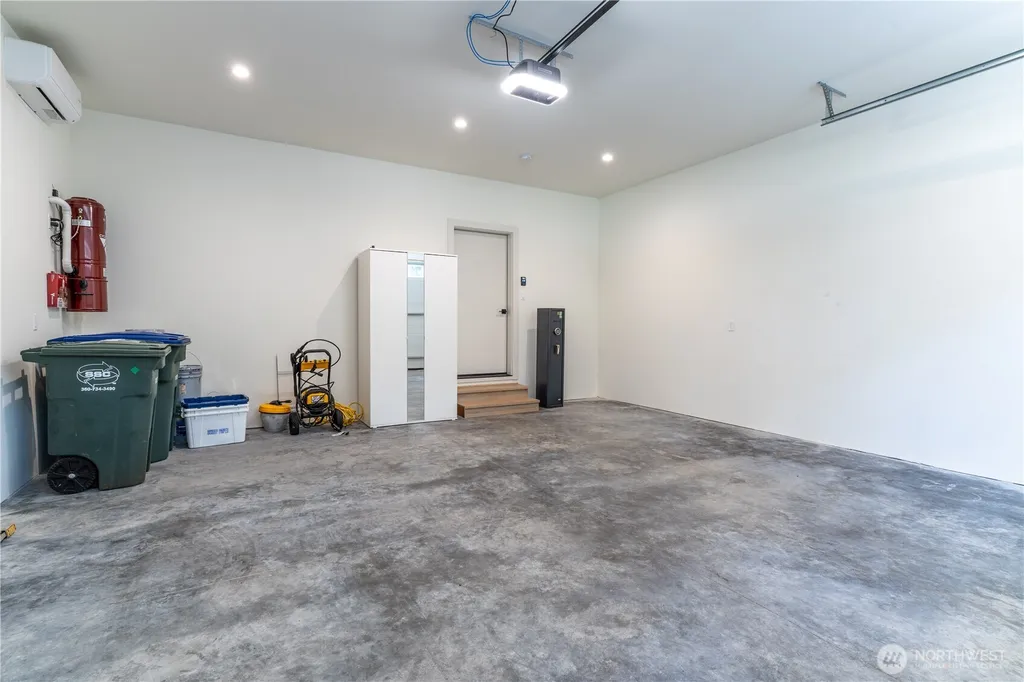 11 Oval Court Bellingham WA 98229
