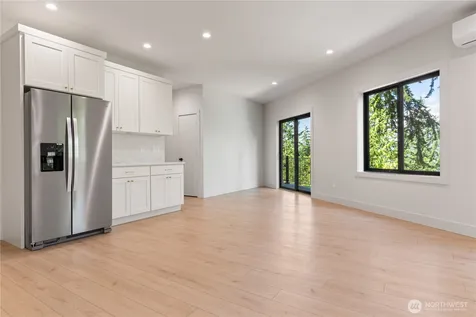 11 Oval Court Bellingham WA 98229
