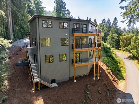 11 Oval Court Bellingham WA 98229