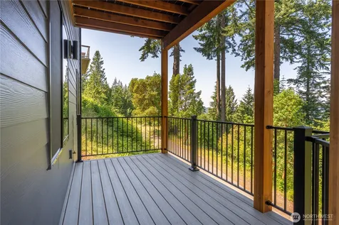 11 Oval Court Bellingham WA 98229