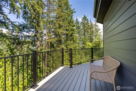 11 Oval Court Bellingham WA 98229