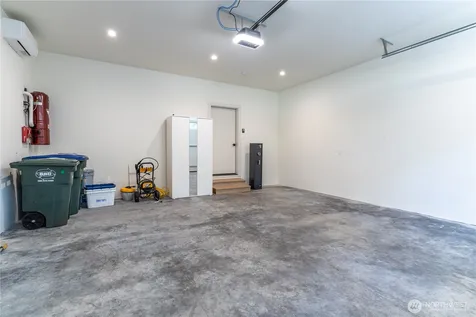 11 Oval Court Bellingham WA 98229