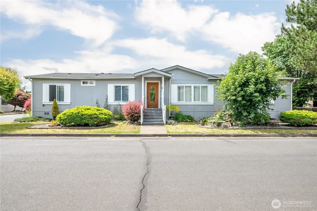 600 Egret Lane Longview WA 98632