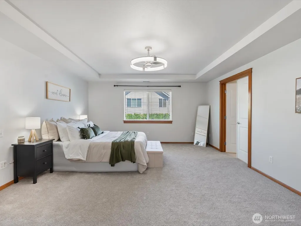 22622 SE 271st Street Maple Valley WA 98038