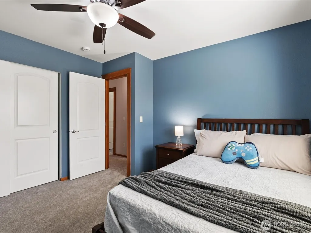 22622 SE 271st Street Maple Valley WA 98038