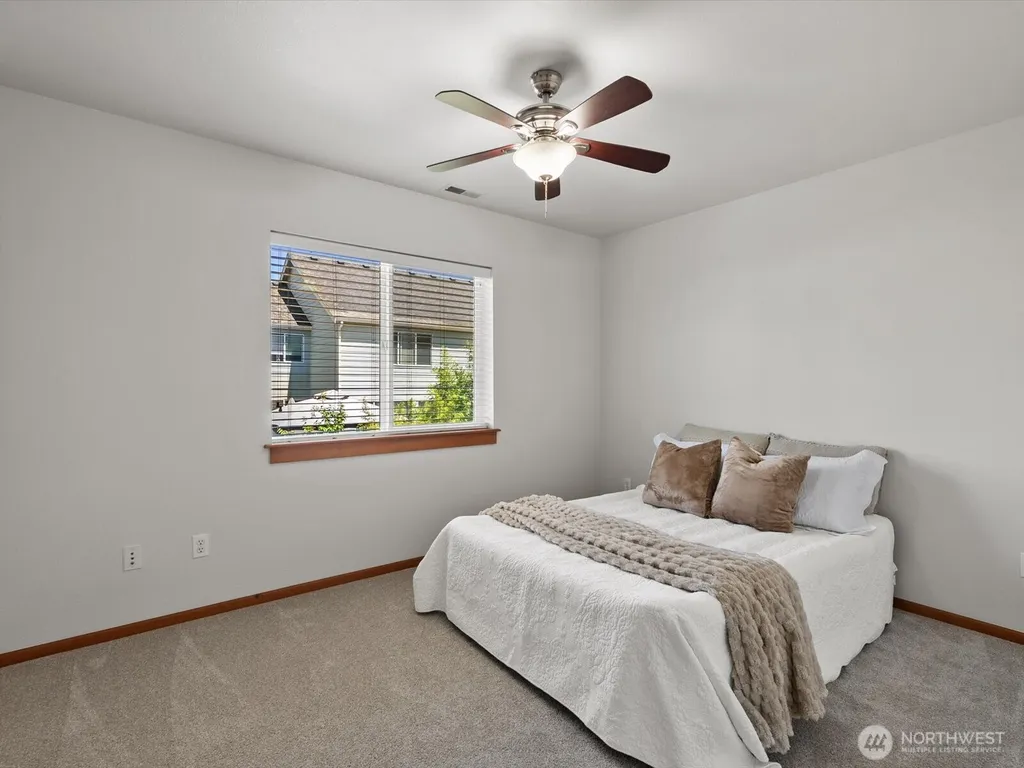 22622 SE 271st Street Maple Valley WA 98038