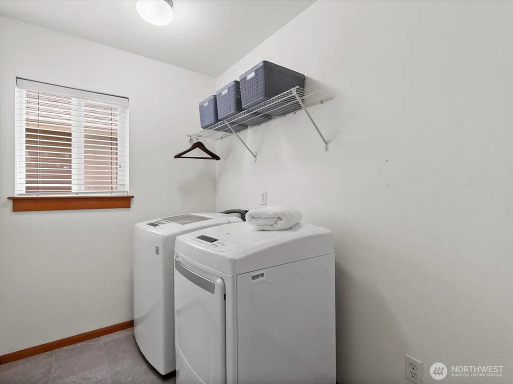 22622 SE 271st Street Maple Valley WA 98038