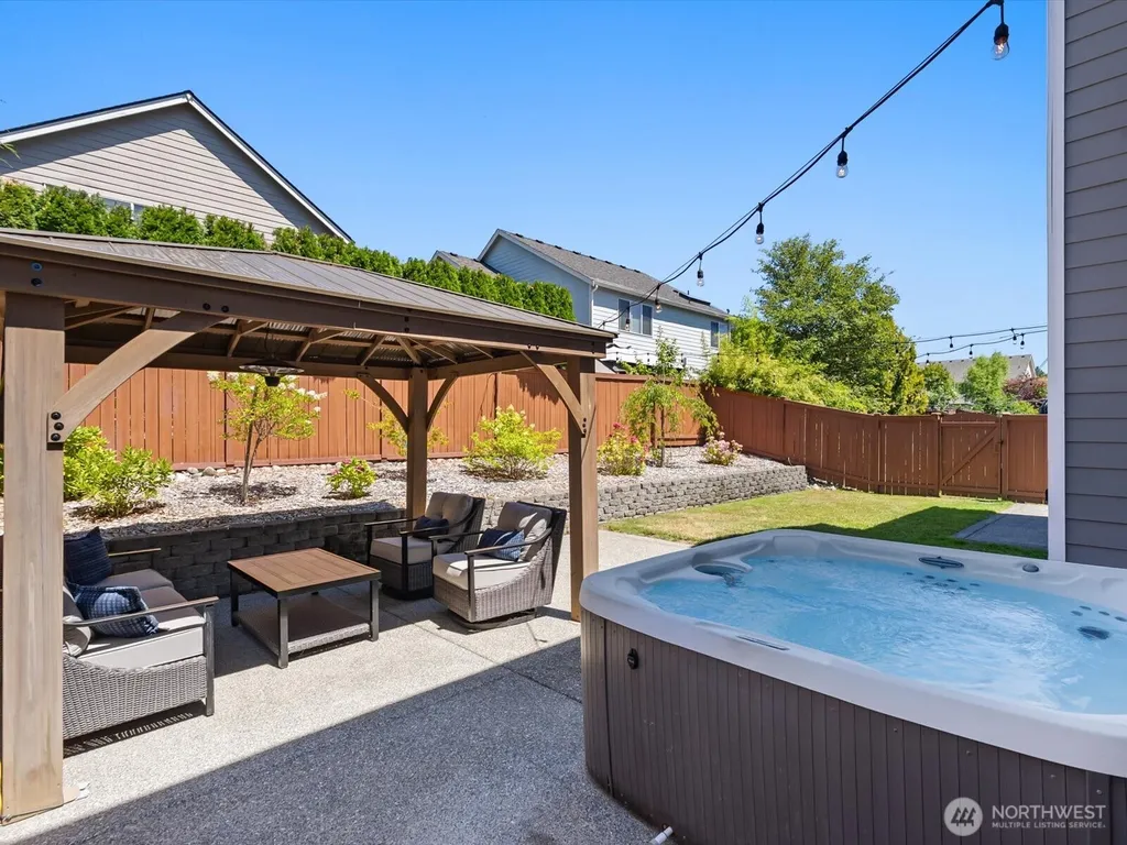 22622 SE 271st Street Maple Valley WA 98038