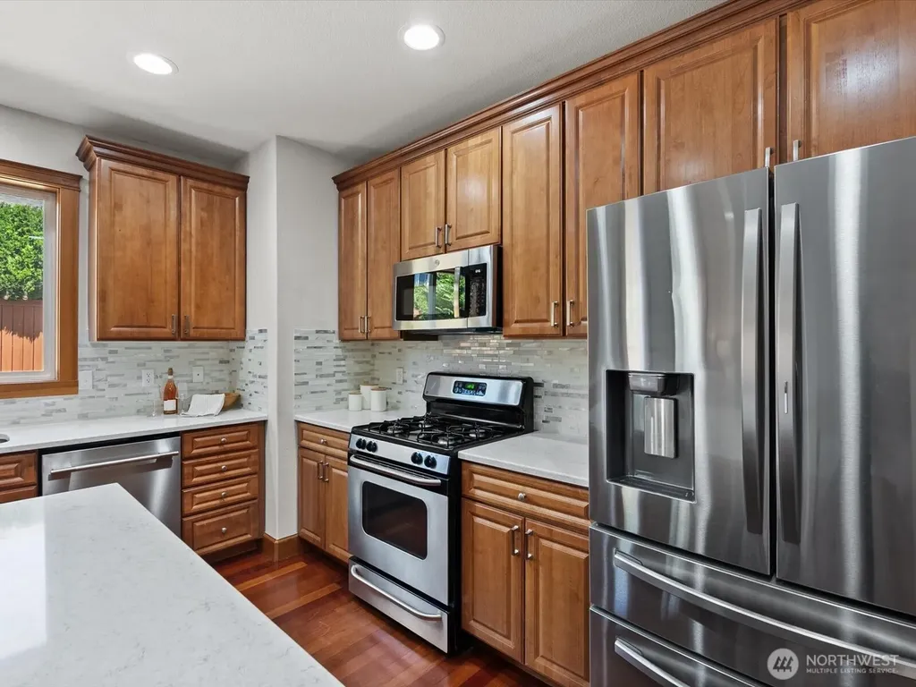 22622 SE 271st Street Maple Valley WA 98038