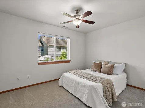 22622 SE 271st Street Maple Valley WA 98038