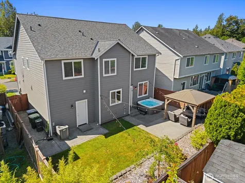 22622 SE 271st Street Maple Valley WA 98038