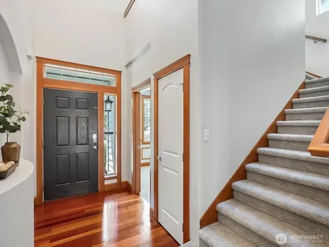 22622 SE 271st Street Maple Valley WA 98038