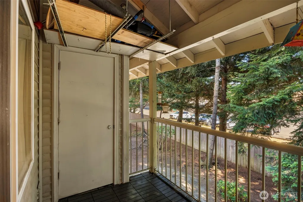 4231 NE 5th Street Renton WA 98059