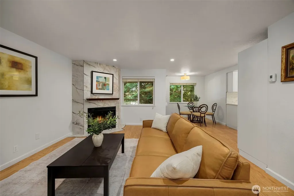 4231 NE 5th Street Renton WA 98059