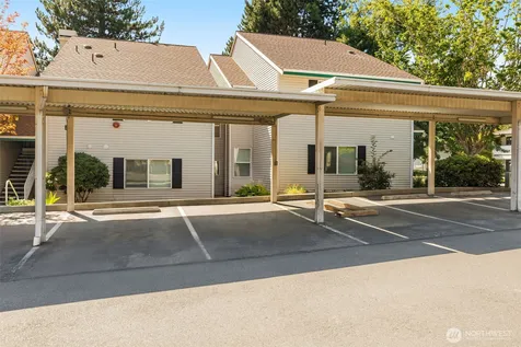 4231 NE 5th Street Renton WA 98059