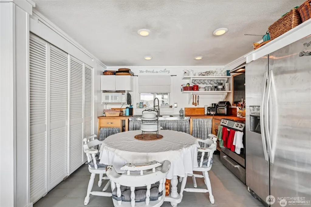 3151 Shoreline Drive Camano Island WA 98282