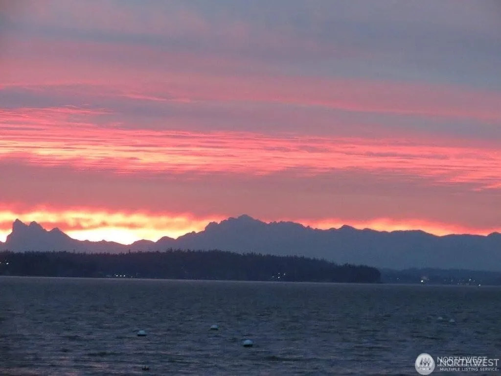 3151 Shoreline Drive Camano Island WA 98282