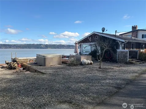 3151 Shoreline Drive Camano Island WA 98282