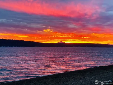 3151 Shoreline Drive Camano Island WA 98282