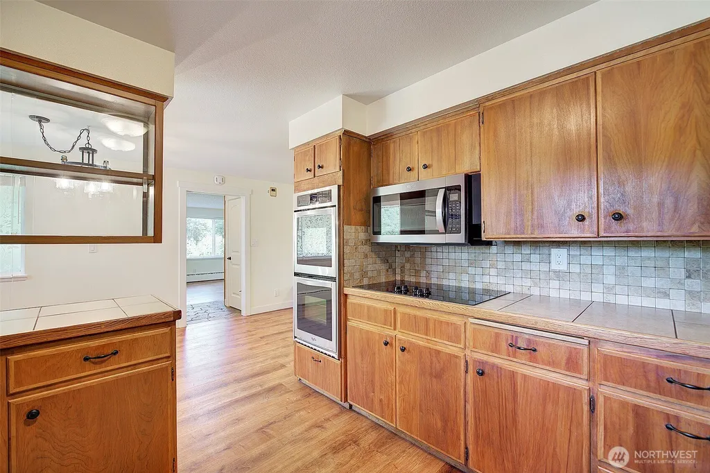 18021 Issaquah Hobart Road SE Issaquah WA 98027