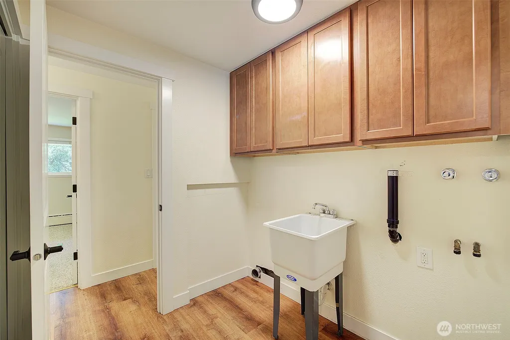18021 Issaquah Hobart Road SE Issaquah WA 98027