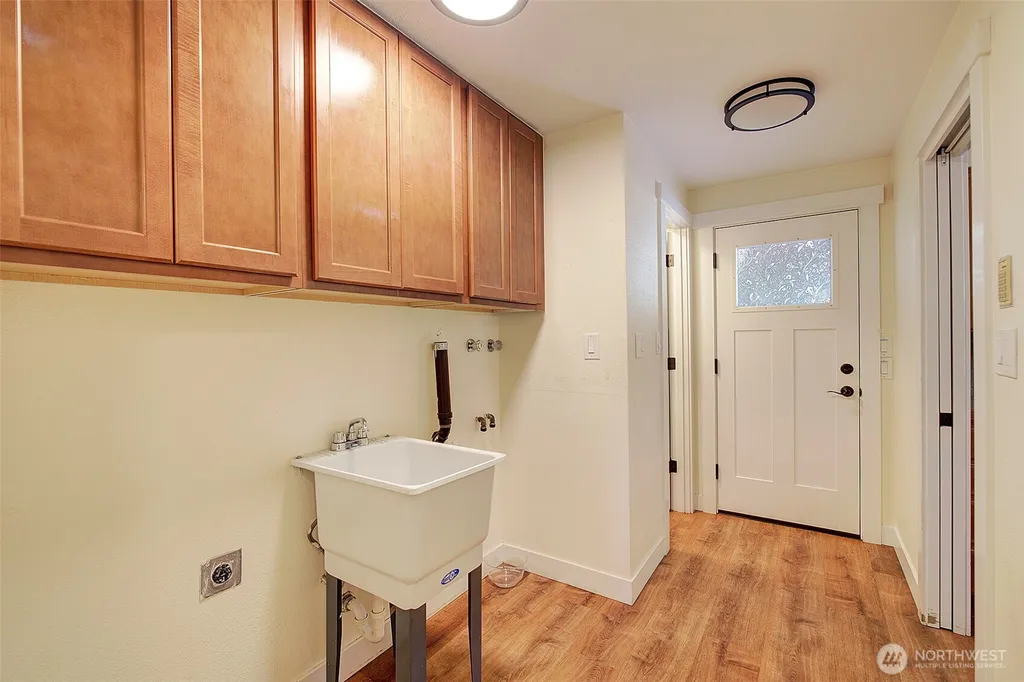 18021 Issaquah Hobart Road SE Issaquah WA 98027