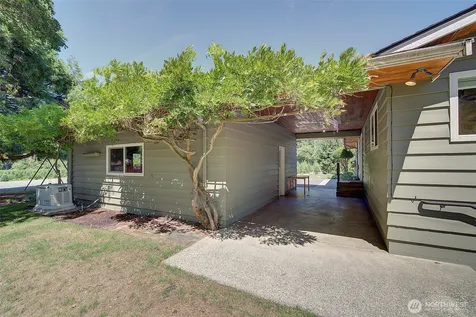 18021 Issaquah Hobart Road SE Issaquah WA 98027