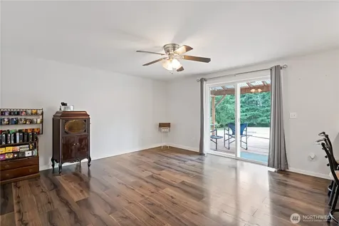 265 Easy Street Road Silverlake WA 98645