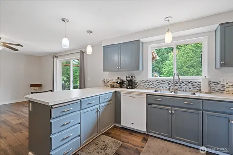 265 Easy Street Road Silverlake WA 98645