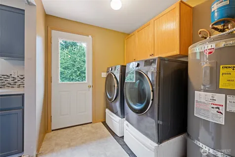 265 Easy Street Road Silverlake WA 98645