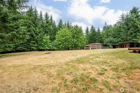265 Easy Street Road Silverlake WA 98645