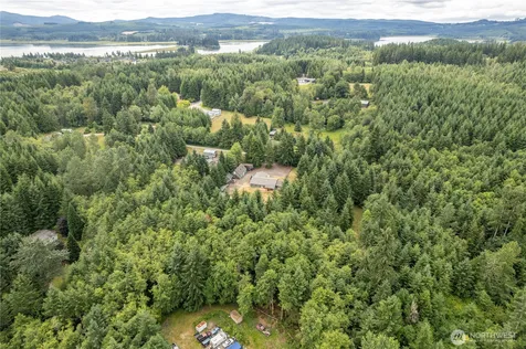 265 Easy Street Road Silverlake WA 98645