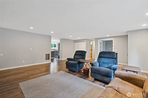 265 Easy Street Road Silverlake WA 98645
