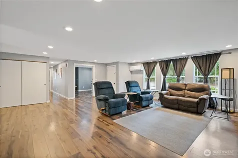 265 Easy Street Road Silverlake WA 98645