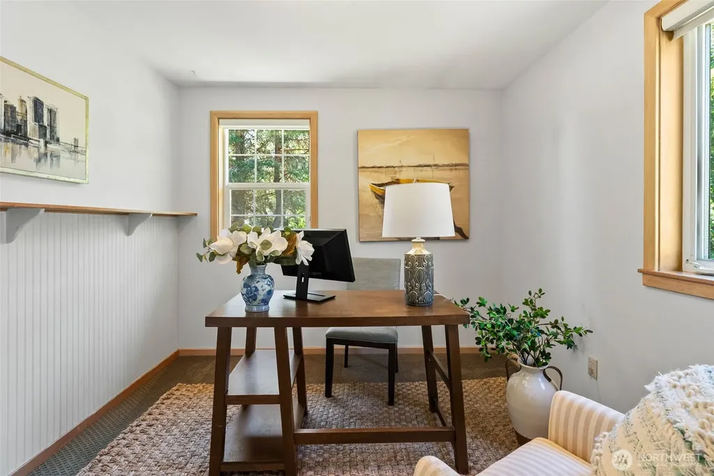 5356 Ruby Place NE Bainbridge Island WA 98110