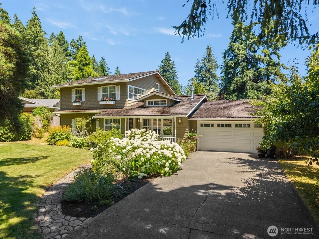 5356 Ruby Place NE Bainbridge Island WA 98110