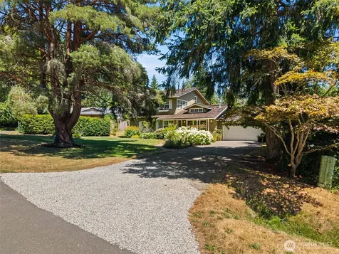 5356 Ruby Place NE Bainbridge Island WA 98110