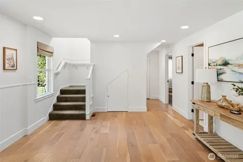 5356 Ruby Place NE Bainbridge Island WA 98110
