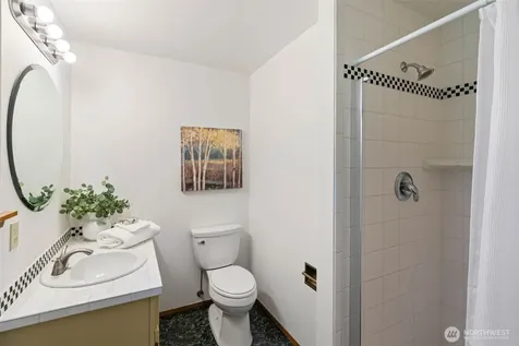 5356 Ruby Place NE Bainbridge Island WA 98110