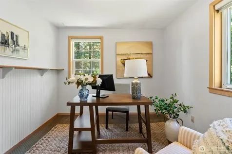 5356 Ruby Place NE Bainbridge Island WA 98110